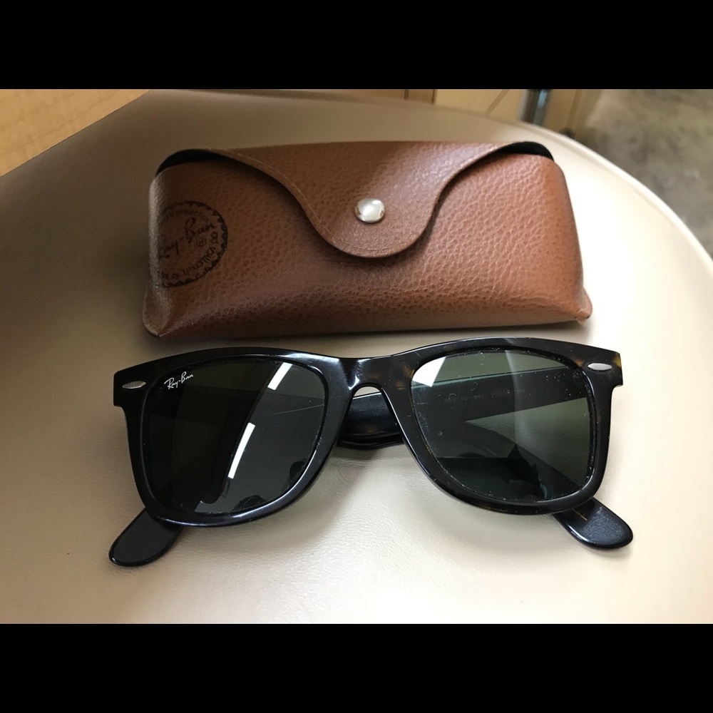 Rayban wayfarer sunglasses